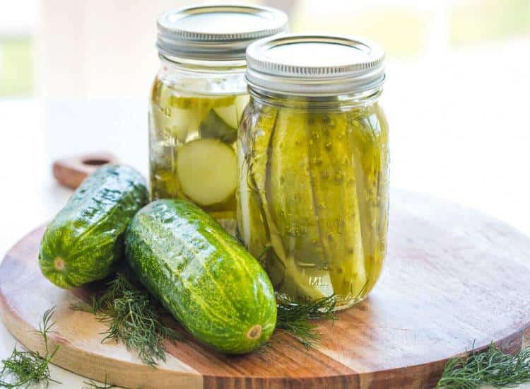 photo of refrigerator dill pickles in jars from Know Your Produce